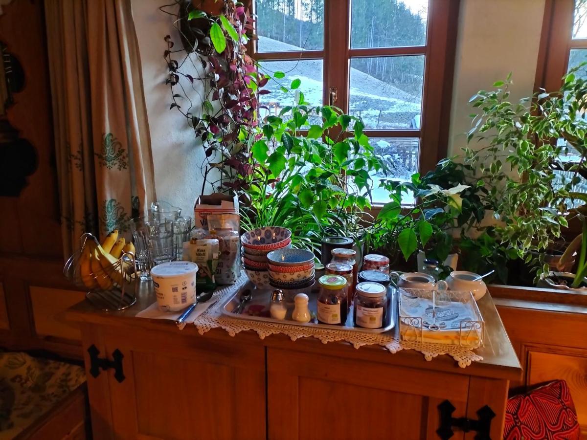 مبيت وإفطار اوبيردراوبورغ Koestlhof, Familie Hassler المظهر الخارجي الصورة